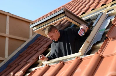 Pose de fenêtres de toit Velux à Écuras